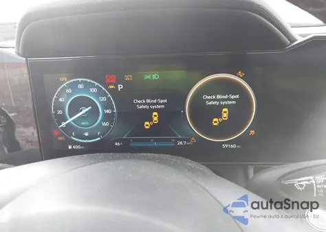 2023 Hyundai Elantra Sel z USA, uszkodzony, nr VIN 5NPLS4AG8PH086441